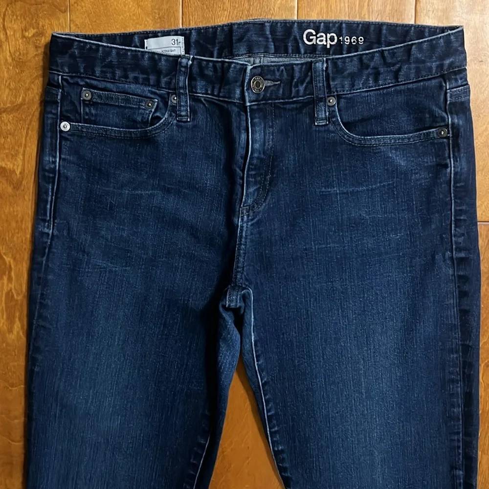 GAP Women's Straight Leg Jeans - Indigo Wash